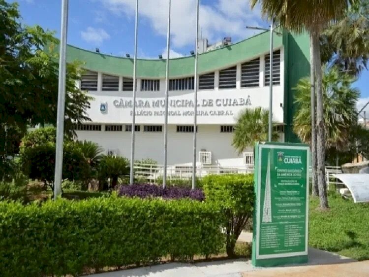 Câmara Municipal de Cuiabá Derruba Aumento de 212% na Taxa de Coleta de Lixo proposto pelo Prefeito